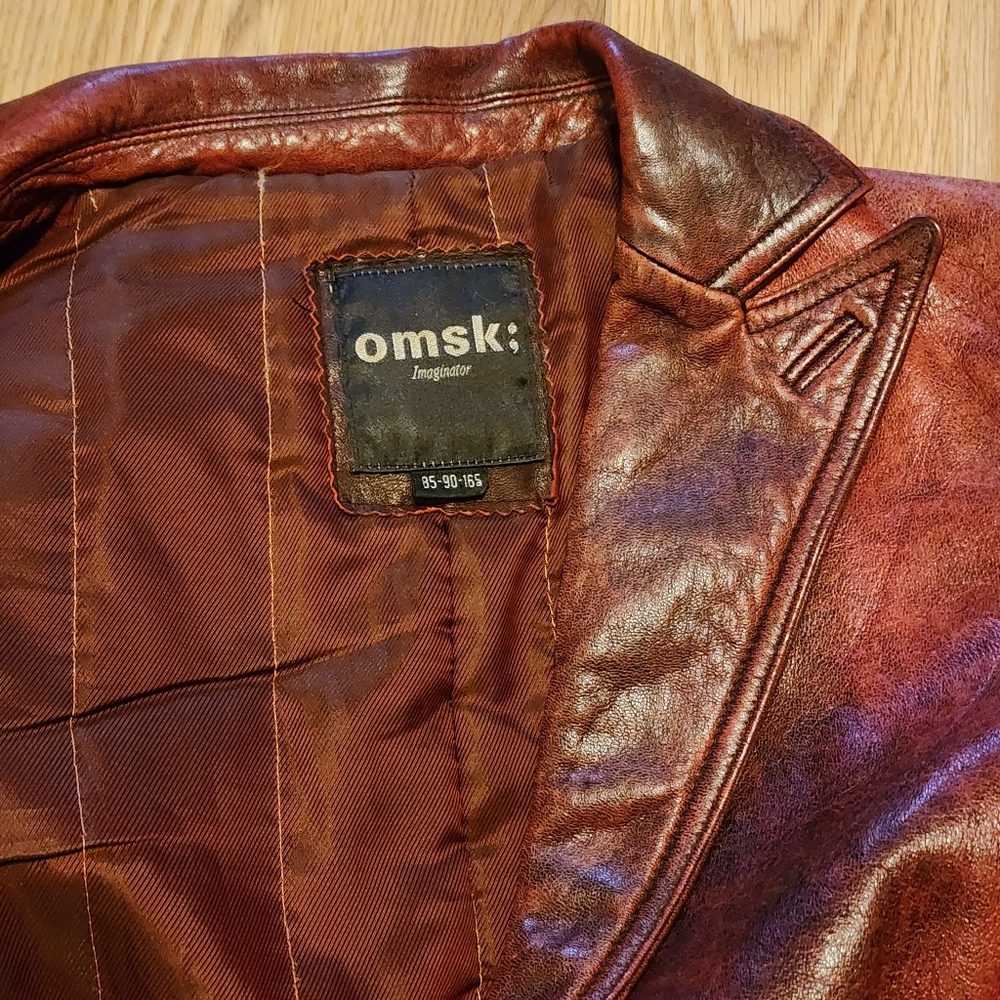 Omski; Imaginator Women's Burgundy Leather Jacket Vintage - Picture 4 of 9